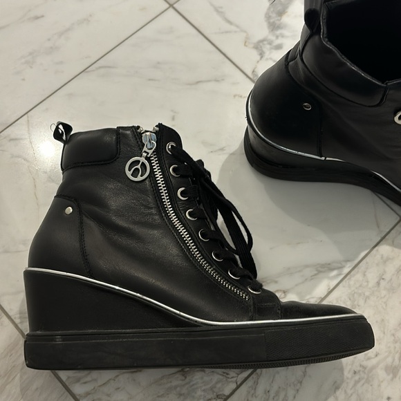 Wishbone Lace-up wedge combat boot size 10 - Picture 3 of 5